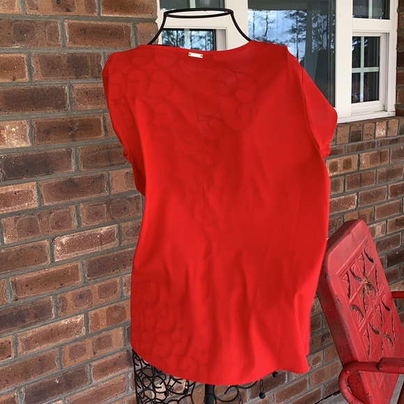 Red blouse - Picture 3 of 3